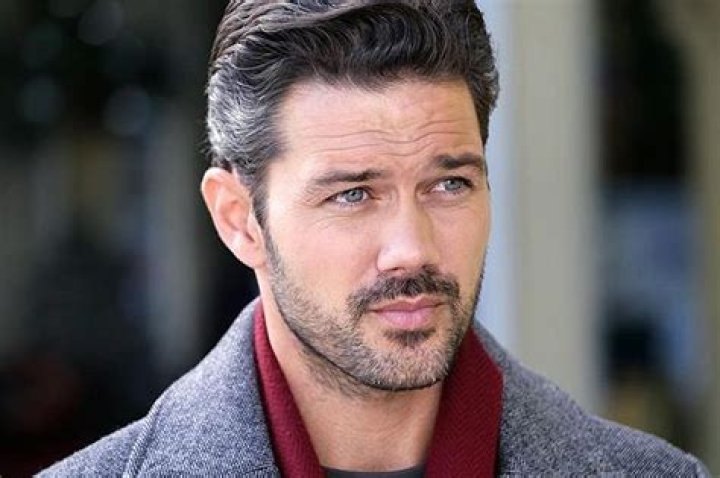 BlogPaper | Ryan Paevey - Bio, Age, Net Worth, Height, Single, Nationality, Career