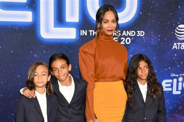 BlogPaper | Zoe Saldana - Movies, Husband & Kids