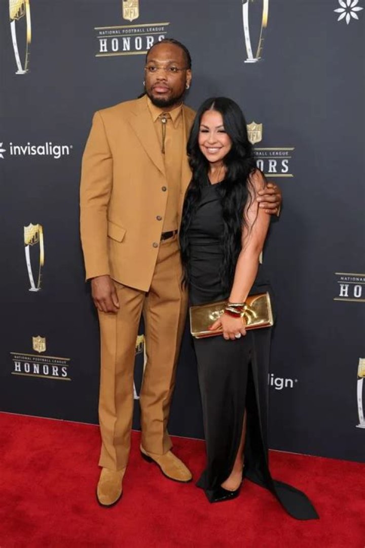 Does Derrick Henry Have A Wife? Who Is Derrick Henrys Girlfriend Adrianna Yasmin Rivas Colmenero? ·
