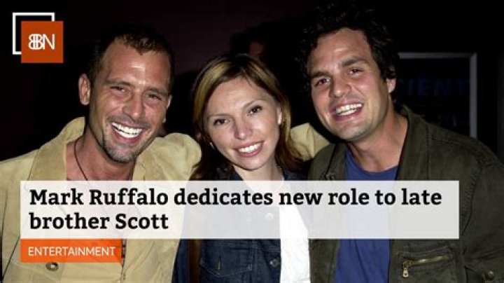 Information About Mark Ruffalos Sisters Personal Life ·