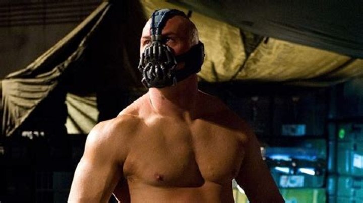 Is Bane's voice Tom Hardy?
