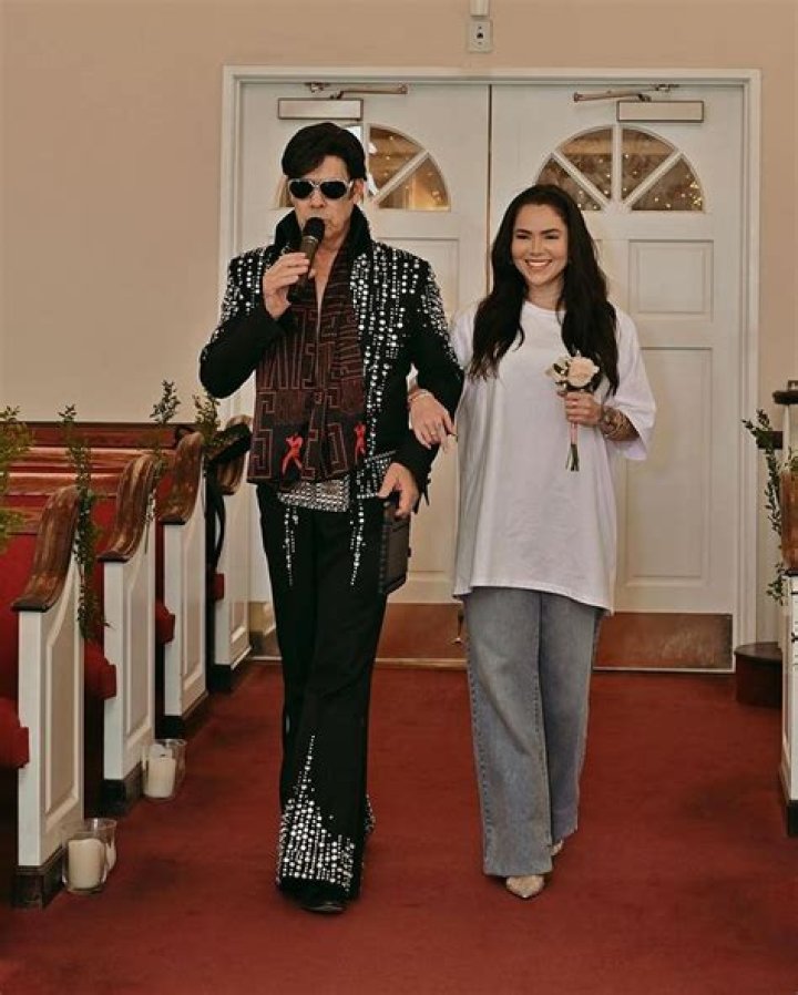 Meet Alanis Thais Crespo, Elvis Francisco Crespo Ceruto