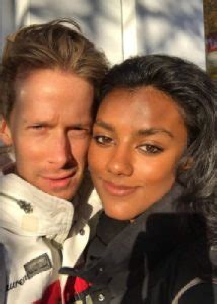 Simone Ashley Height, Weight, Age, Boyfriend, Facts, Biography ·