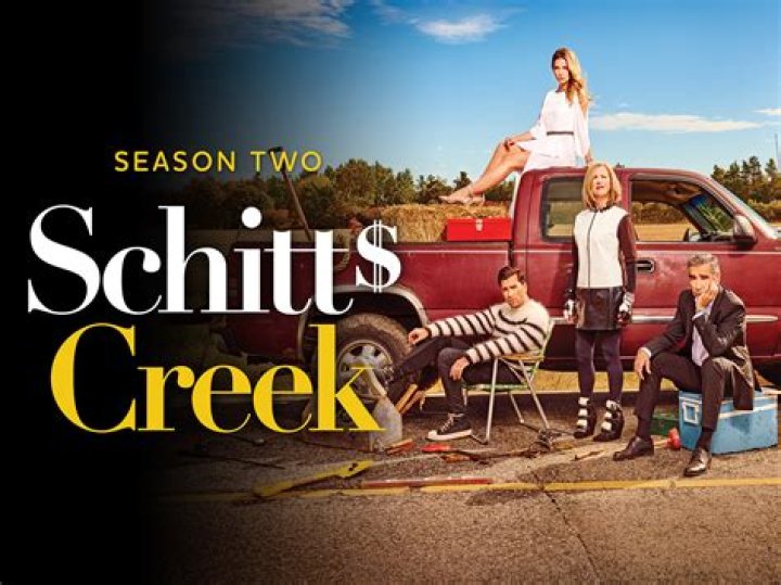 Stevie Budd's Pregnancy Speculation In Schitt's Creek Season 2