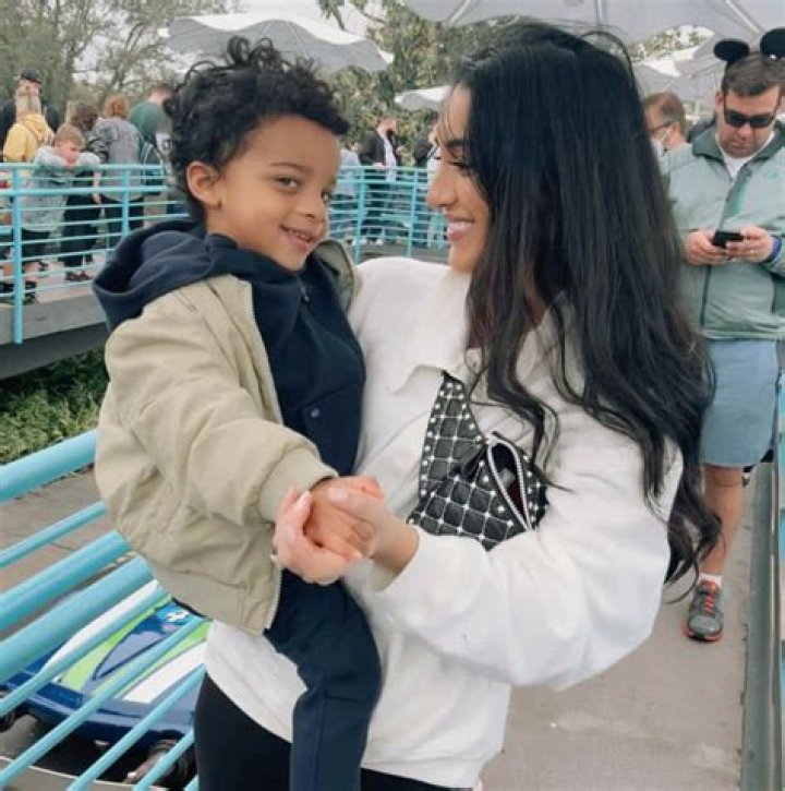 Uncover The Art And Identity Of Aiyda Ghahramani: A Journey Of Discovery