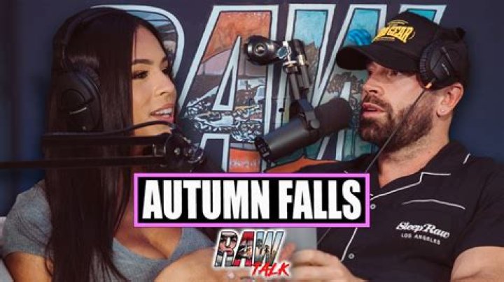 Uncover The Truth Behind "Who Is Autumn Falls Dating"