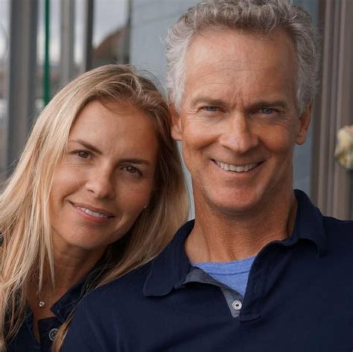 Uncovering The Enigmatic World Of Trace Gallagher's Wife