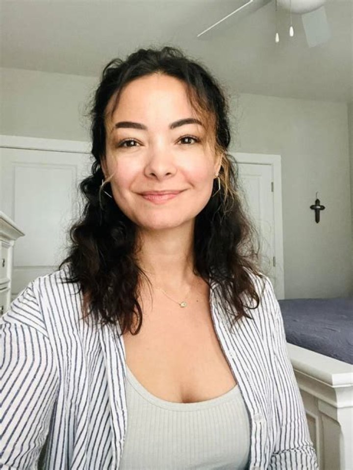 Unveiling The Disturbing Truths: "Girl Slapping Mom Killed"