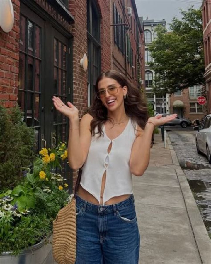 Unveiling The Secrets Of Angie Lassman's Age: Discoveries And Insights