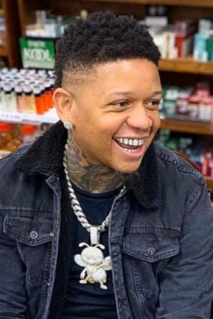 What is Yella Beezy haircut called?