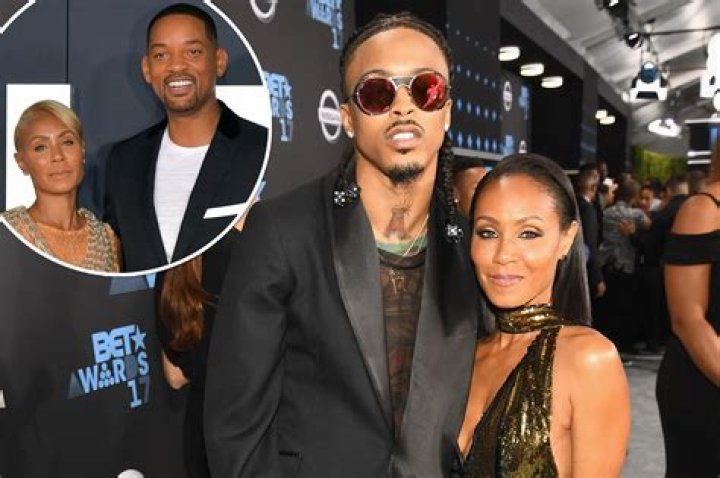 Who is August Alsina's mother? ·